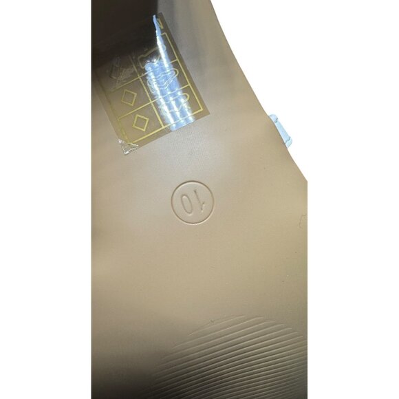 Journee Collection White Faux Leather Cross Strap Heels Size 10 NWB - Picture 3 of 10